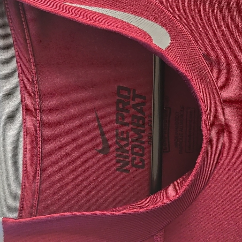 Nike combat - Picture 2 of 3